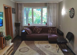 Продается четырехкомнатная квартира, 61 м2, Волхов, улица Калинина, 32