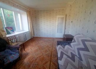 Продается трехкомнатная квартира, 57.9 м2, село Старобалтачево, Комсомольская улица, 108