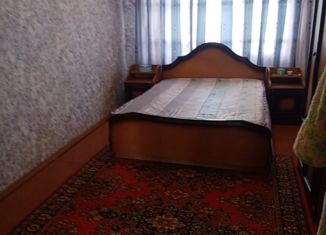 Продаю дом, 200 м2, поселок городского типа Большая Ирба, Солнечная улица, 10