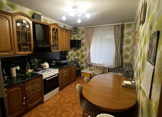 Продается 3-ком. квартира, 82 м2, Дмитров, Инженерная улица, 7