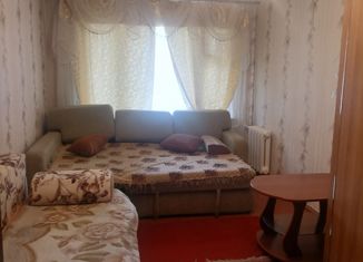 Продам 1-комнатную квартиру, 32.9 м2, Саянск, микрорайон Строителей, 9