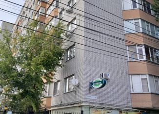 Продается 2-ком. квартира, 65 м2, Курск, улица Пионеров, 17, Центральный округ