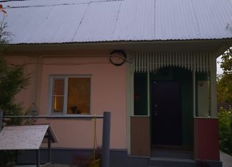 Продаю дом, 83 м2, посёлок городского типа Некрасовский, Четвёртый переулок, 3