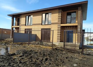 Продается таунхаус, 108 м2, Альметьевск, Колхозная улица, 19