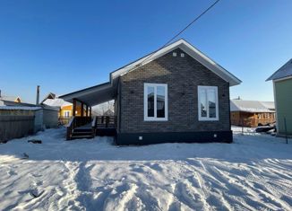 Продается дом, 120 м2, село Киргиз-Мияки