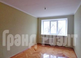 Продается 2-ком. квартира, 40 м2, Невинномысск, Линейная улица, 5