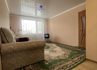 Продаю 1-ком. квартиру, 34.2 м2, поселок Гостиловка, Молодёжная улица, 12