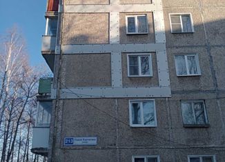 Продается 2-комнатная квартира, 43.7 м2, Киров, улица Павла Корчагина, 213, Первомайский район