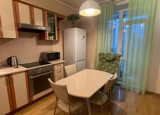 Продам 2-ком. квартиру, 44.3 м2, Москва, Байкальская улица, 18к3, Байкальская улица