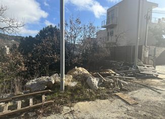 Продаю участок, 5.4 сот., посёлок городского типа Гаспра, улица Горького, 18В