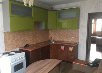 Продажа 1-ком. квартиры, 34 м2, Великий Новгород, улица Коровникова, 4