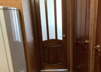 Продается 3-комнатная квартира, 50.9 м2, Новозыбков, улица Ломоносова, 36