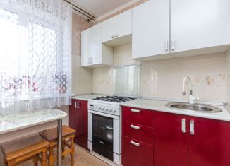 Продается двухкомнатная квартира, 44 м2, Республика Башкортостан, улица Шафиева, 18