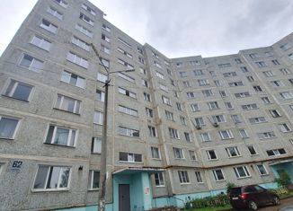 Сдается 2-комнатная квартира, 53 м2, Смоленская область, улица Лавочкина, 62