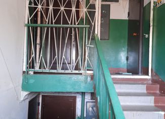 Продаю трехкомнатную квартиру, 52 м2, Нижний Новгород, улица Вахтангова, 14, улица Вахтангова