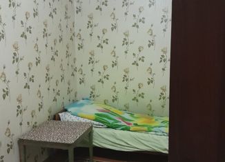 Продажа двухкомнатной квартиры, 42.1 м2, Норильск, Строительная улица, 16