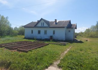 Однокомнатная квартира на продажу, 21.6 м2, поселок Волот, Старорусская улица, 2