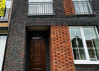 Продаю таунхаус, 156 м2, Апрелевка, улица Парк Апрель, 6