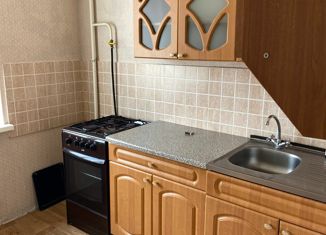 Продаю однокомнатную квартиру, 33 м2, Асбест, улица Махнёва, 5