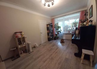 Продается 2-ком. квартира, 42.1 м2, Кудымкар, улица Гагарина, 15