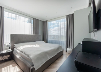 Продаю 3-ком. квартиру, 79 м2, Москва, Мичуринский проспект, 56, ЖК Небо