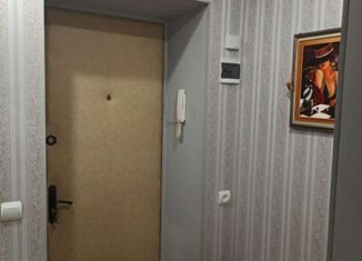 Продается 2-комнатная квартира, 41.7 м2, Псковская область, улица Ботвина, 13