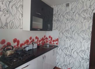 Продам двухкомнатную квартиру, 58 м2, Данков, улица Чапаева, 2с1
