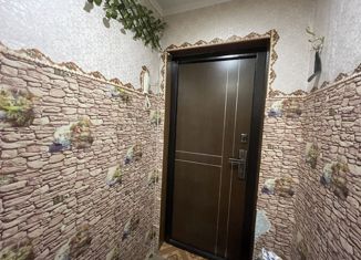 Продаю 2-ком. квартиру, 42 м2, Канск, Ангарская улица, 4