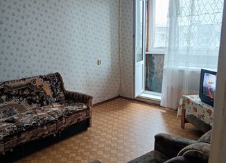 Однокомнатная квартира на продажу, 36 м2, городской посёлок Советский, Комсомольская улица, 2к1