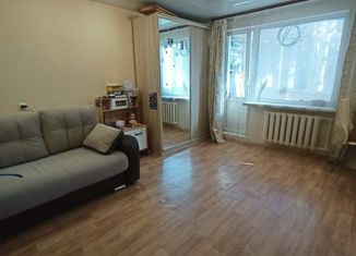 Продам 2-комнатную квартиру, 43 м2, Екатеринбург, улица Карла Маркса, 43, метро Геологическая