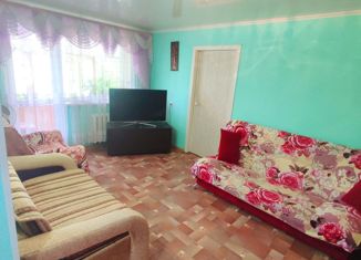 Продается 2-ком. квартира, 46.2 м2, Салават, бульвар Салавата Юлаева, 55А