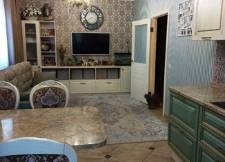 Продам 3-ком. квартиру, 59 м2, посёлок городского типа Родники, Заречная улица, 9