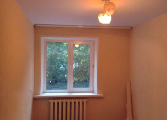Продаю комнату, 40 м2, село Варна, улица Спартака, 10