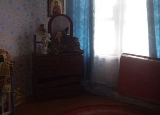 Продается 2-ком. квартира, 40 м2, Бирюсинск, улица Жилгородок, 18