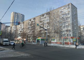 3-комнатная квартира на продажу, 58 м2, Екатеринбург, улица Сулимова, 42, улица Сулимова