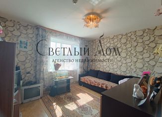 Продам 2-ком. квартиру, 37.6 м2, Чернушка, Пионерская улица, 48Г