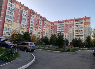 Продажа 2-ком. квартиры, 65 м2, Челябинская область, Новороссийская улица, 130Б