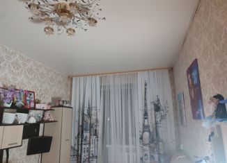 Продаю 2-комнатную квартиру, 43 м2, Мирный, улица Чайковского, 6