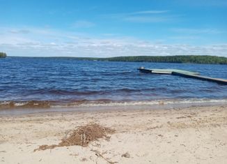 Продаю дом, 70 м2, деревня Юркино, Дачная улица, 18