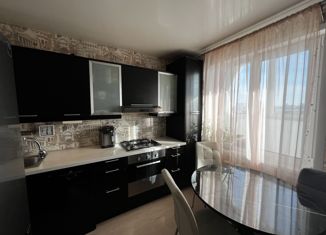 Продается двухкомнатная квартира, 50.5 м2, Екатеринбург, улица Бакинских Комиссаров, 107, улица Бакинских Комиссаров