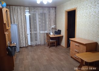 Продается 2-комнатная квартира, 44 м2, Кемерово, улица Калинина, 3