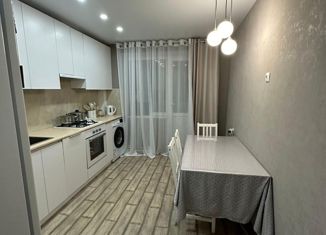 Продается 3-ком. квартира, 66 м2, Ейск, Кирпичная улица, 17