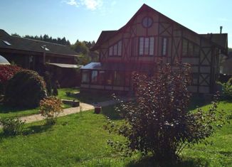 Продам дом, 350 м2, деревня Немчиново, деревня Немчиново, 99А