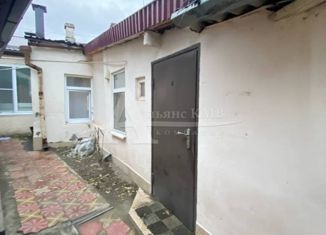 Продается 2-комнатная квартира, 36 м2, Пятигорск, улица Дегтярёва, 9