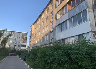 Продажа трехкомнатной квартиры, 61.7 м2, Донской, улица Кирова, 4