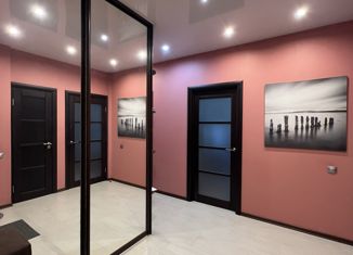 Продаю 3-комнатную квартиру, 90.8 м2, Санкт-Петербург, улица Вавиловых, 7к4, улица Вавиловых