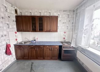 Продается 1-ком. квартира, 42 м2, Красноярск, улица 9 Мая, 15