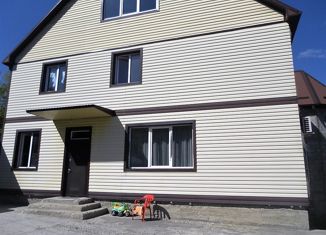 Продается дом, 385.5 м2, село Пляхо, улица Гагарина, 1