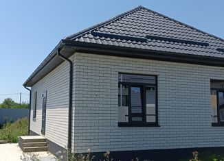 Продам дом, 105 м2, посёлок Лазурный