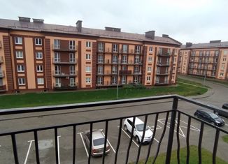 Продажа 2-ком. квартиры, 62 м2, поселок Холмогоровка, Счастливая улица, 17